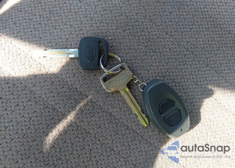 2002 Toyota Tundra Sr5 V8 from USA, damaged, VIN 5TBBT44172S302503